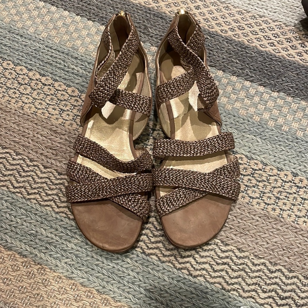 Stuart Weitzman Sandals - Picture 1 of 6